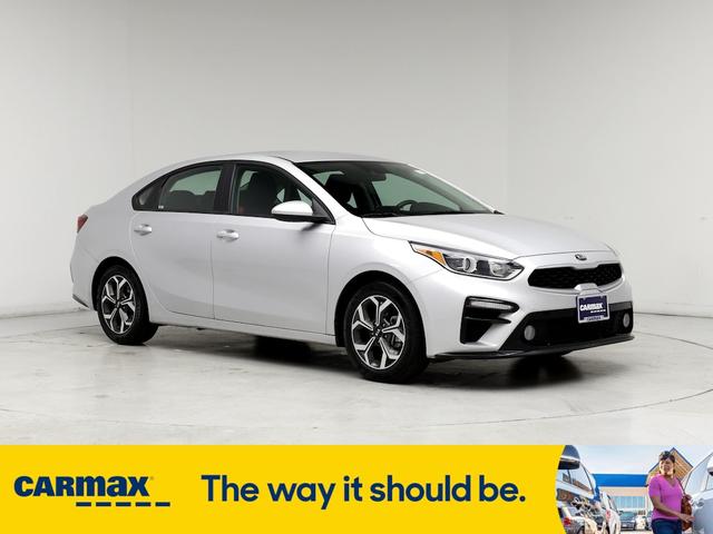 2020 kia forte lxs