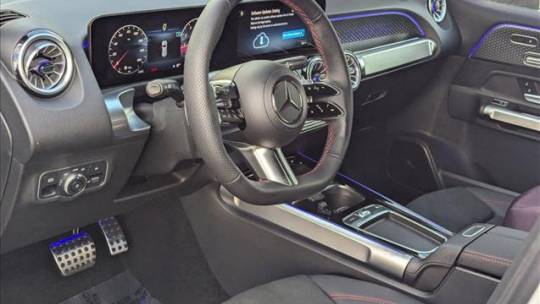 2025 Mercedes-Benz GLB