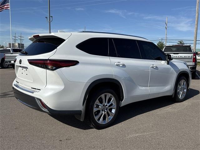 2023 toyota highlander limited