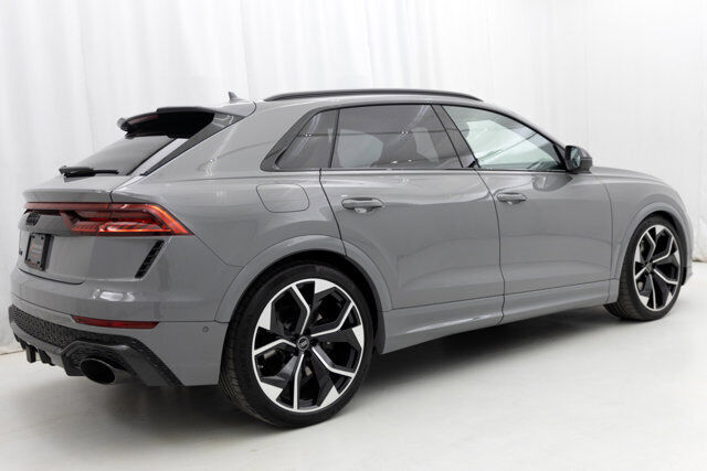 2023 audi rs q8