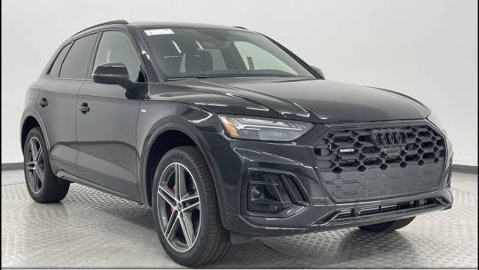 new 2024 audi q5 plug-in hybrid e prestige s line suv