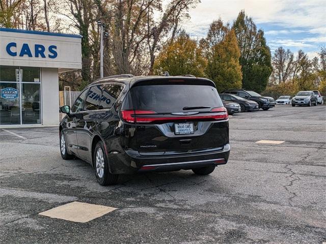 2022 chrysler pacifica touring-l