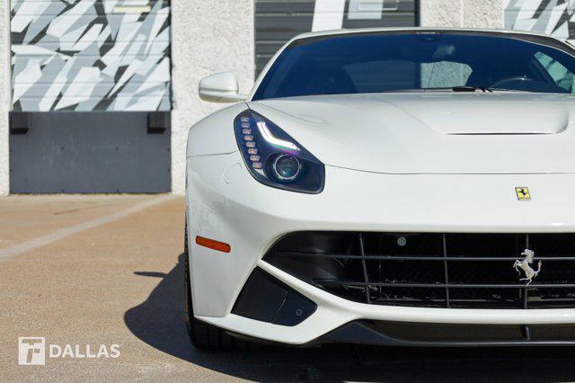 2015 ferrari f12berlinetta base