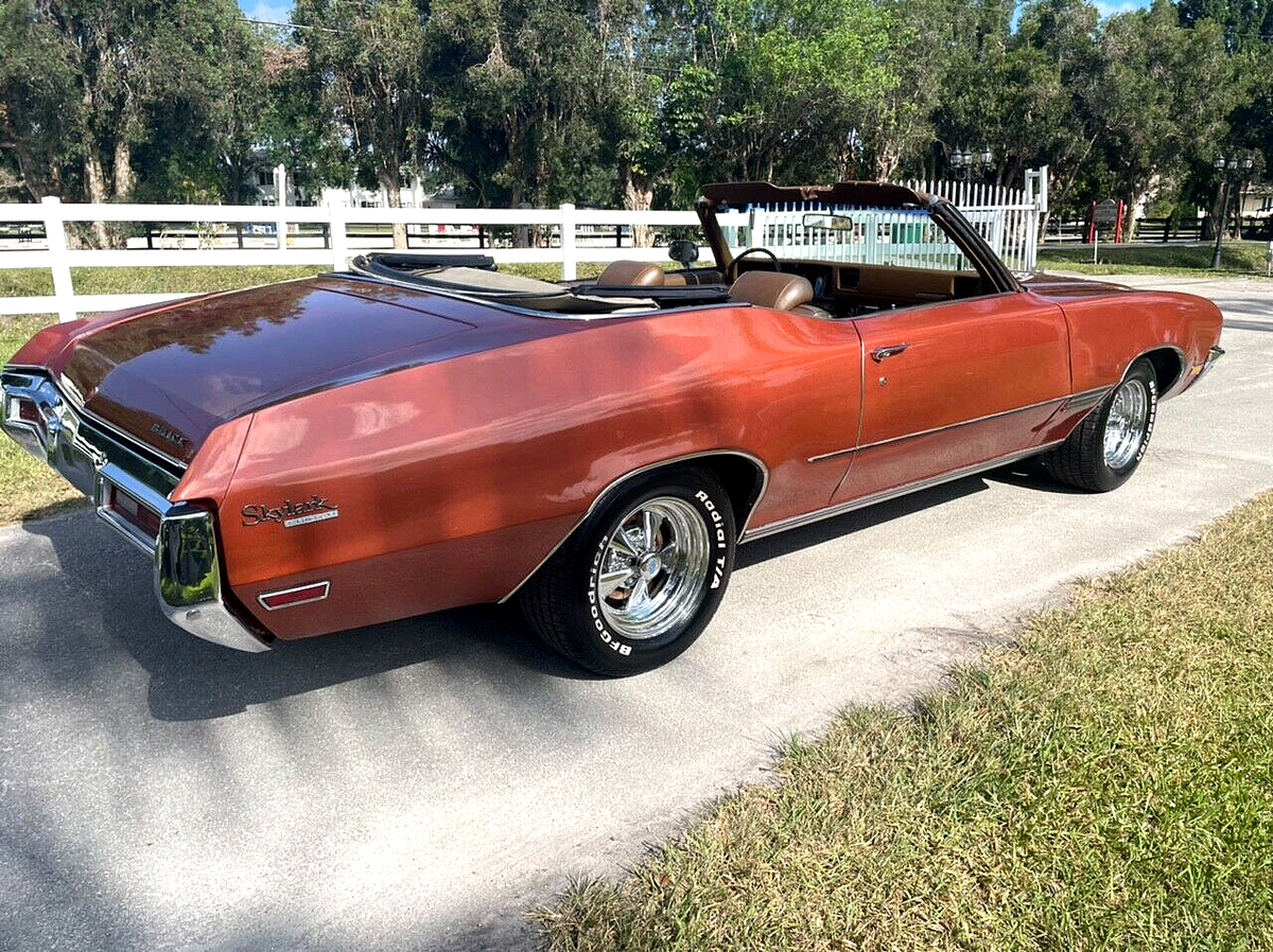 42,000 original miles, all matching numbers, gorgeous!