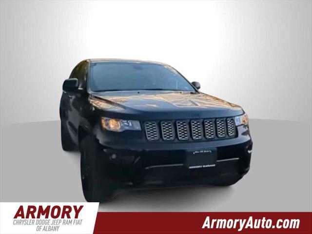 2022 jeep grand cherokee laredo