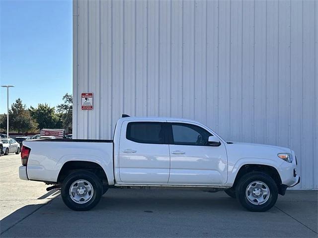 2021 toyota tacoma sr
