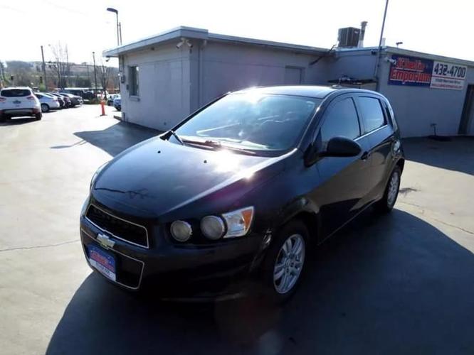 2015 chevrolet sonic lt hatchback sedan 4d in overland park, kansas