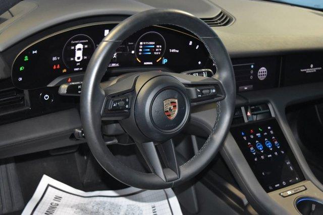 2023 porsche taycan base
