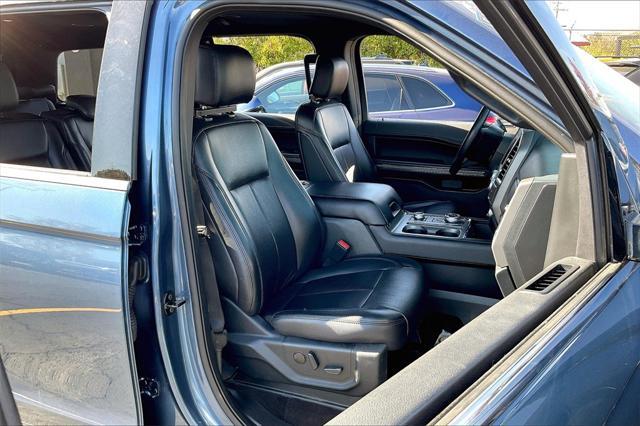 2020 ford expedition xlt