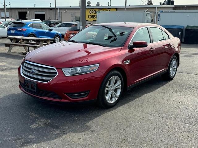 2018 ford taurus sel