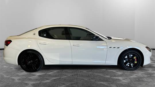 2021 Maserati Ghibli