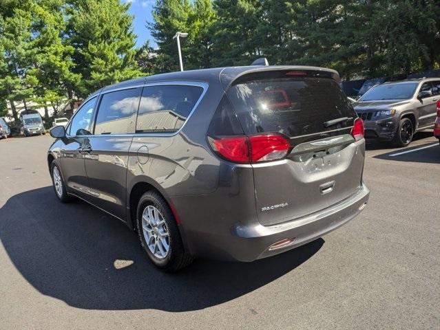 2017 chrysler pacifica lx