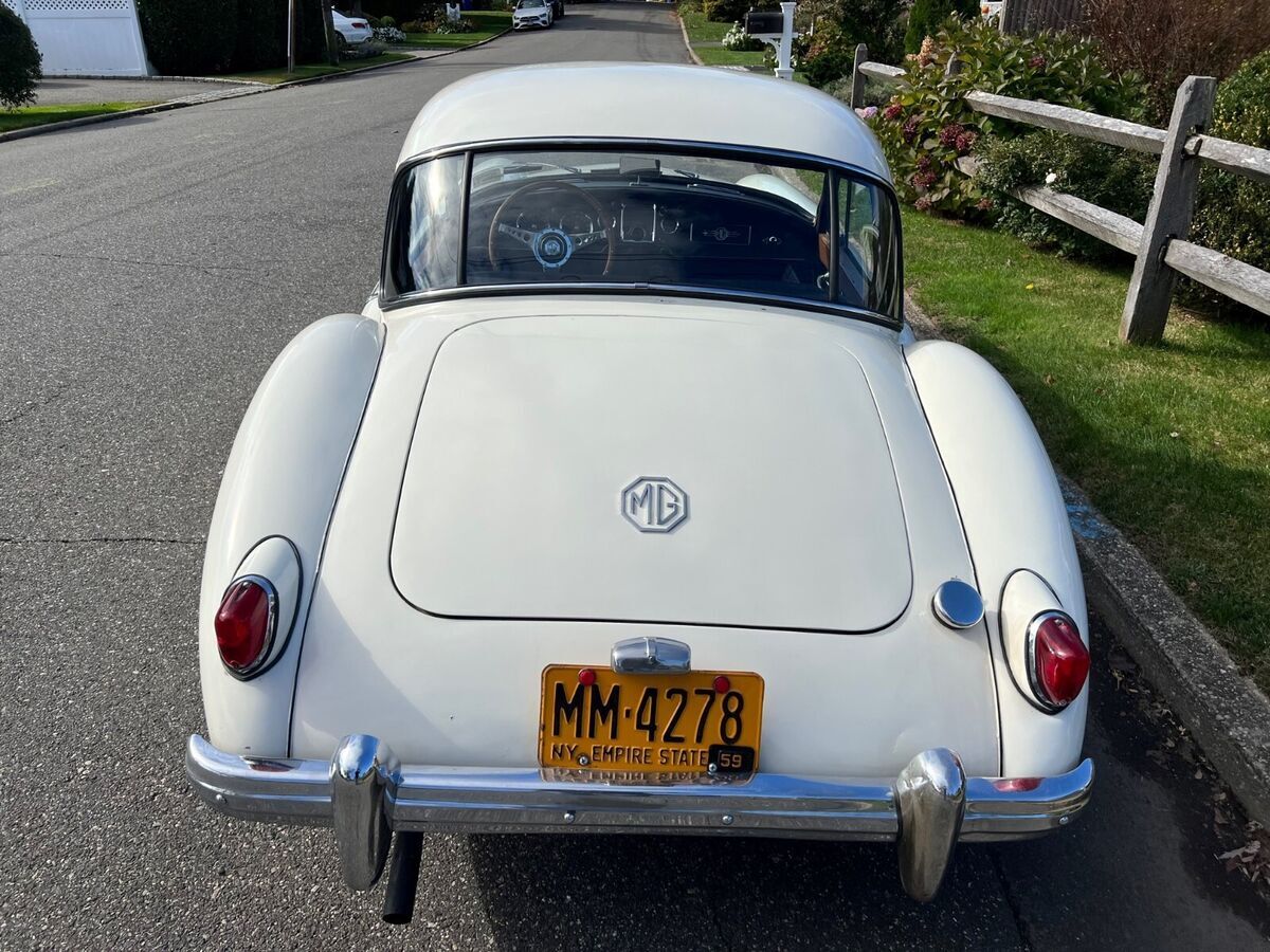 1959 mga 1500 fixed head coupe - drivable dream
