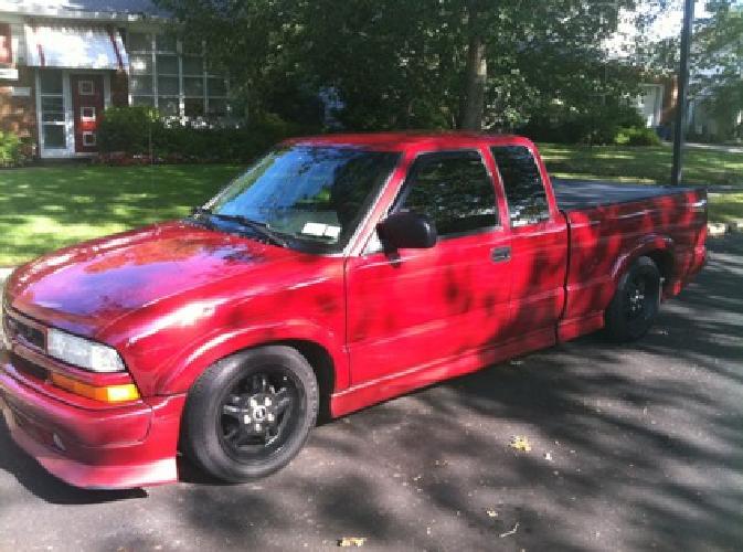 used 2003 chevrolet s10 xtreme in new hyde park, ny
