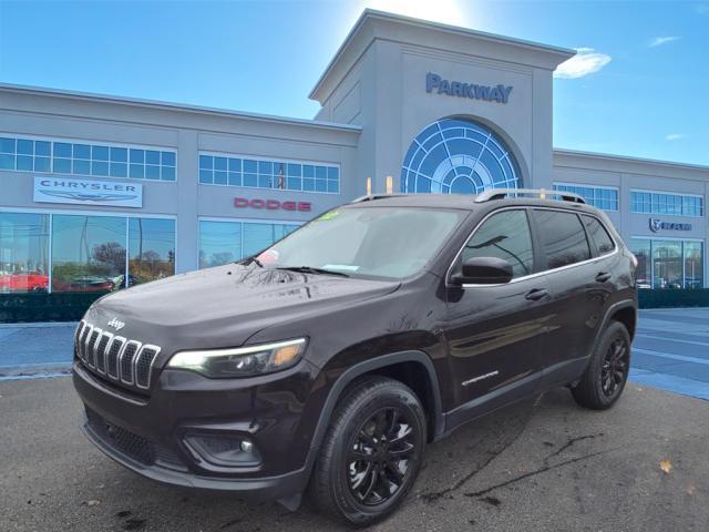 2021 jeep cherokee latitude lux