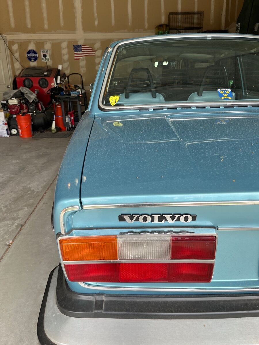 1975 volvo 164 3.0 sedan blue rwd automatic