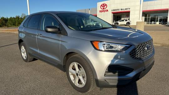 2023 Ford Edge se