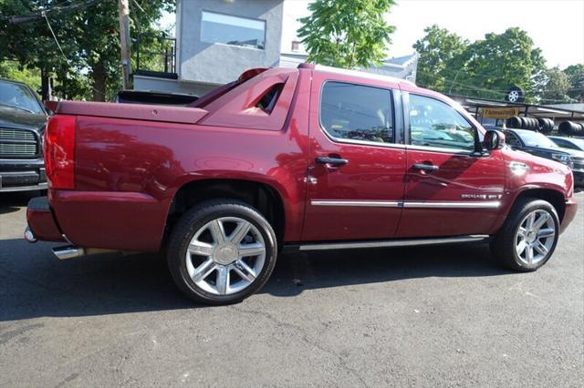 2008 cadillac escalade ext base