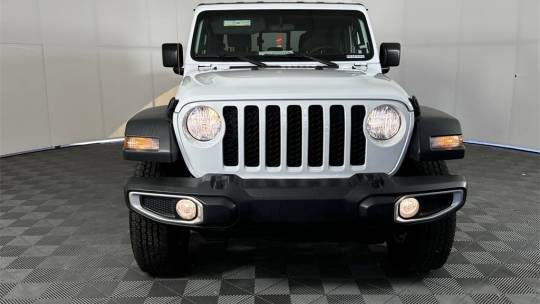 2023 Jeep Gladiator
