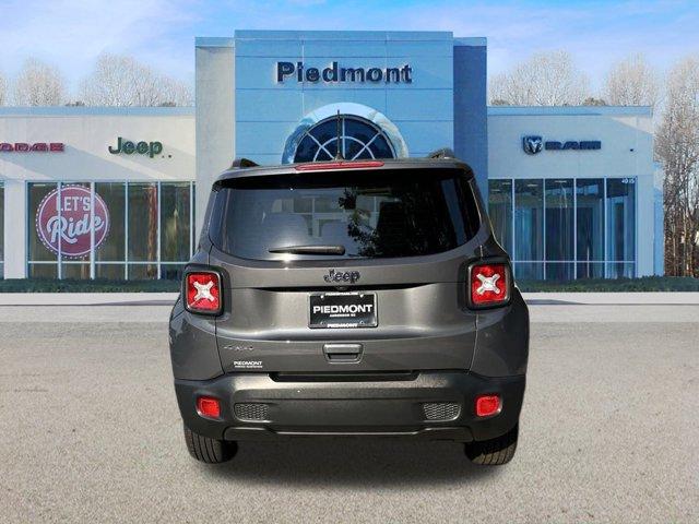 2023 jeep renegade latitude