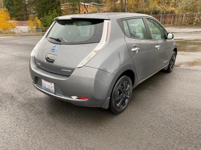 2017 nissan leaf s