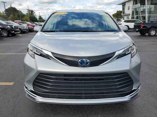 2023 toyota sienna xle 7 passenger