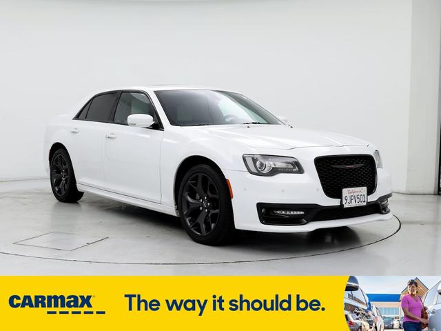 2021 chrysler 300 s