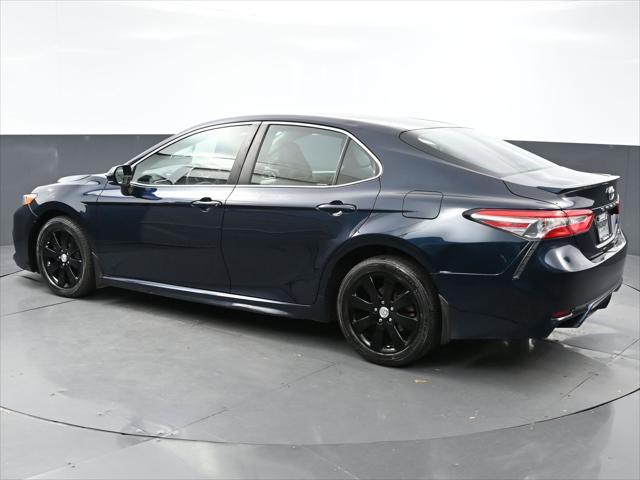 2018 toyota camry se