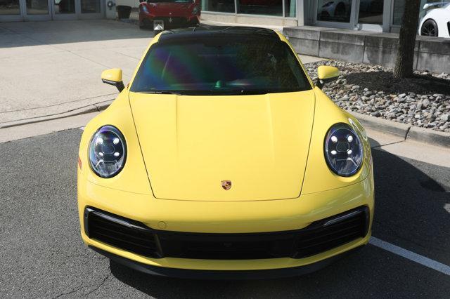 2022 porsche 911 carrera s