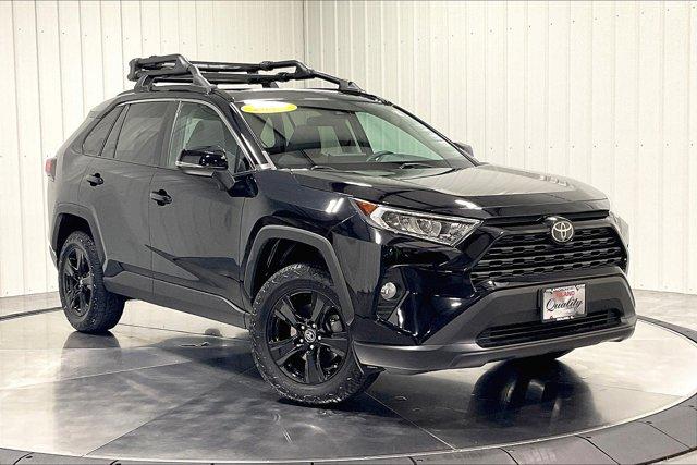 2019 toyota rav4 xle
