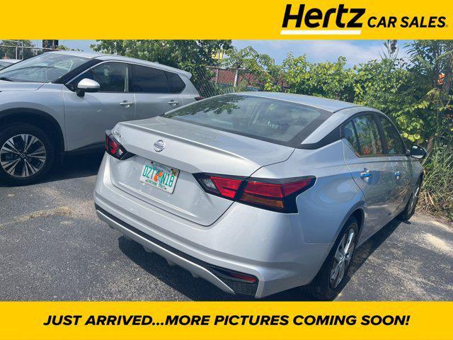 2022 nissan altima s fwd