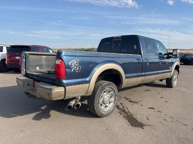 used 2013 ford super duty f-350 srw lariat