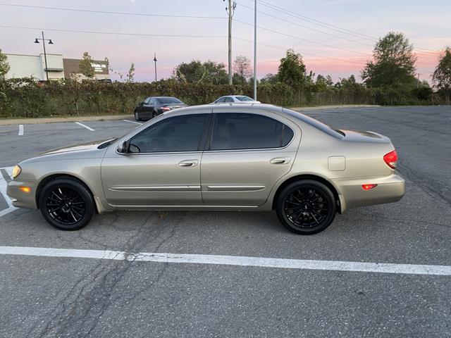 2003 infiniti i35 base