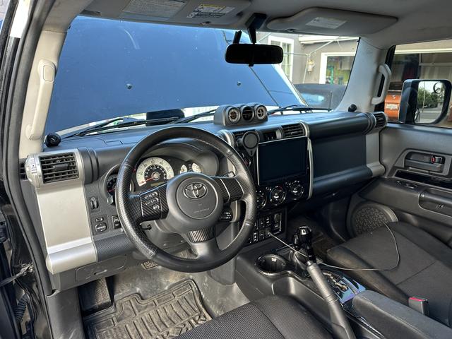 2007 toyota fj cruiser base