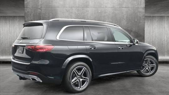 2025 Mercedes-Benz GLS