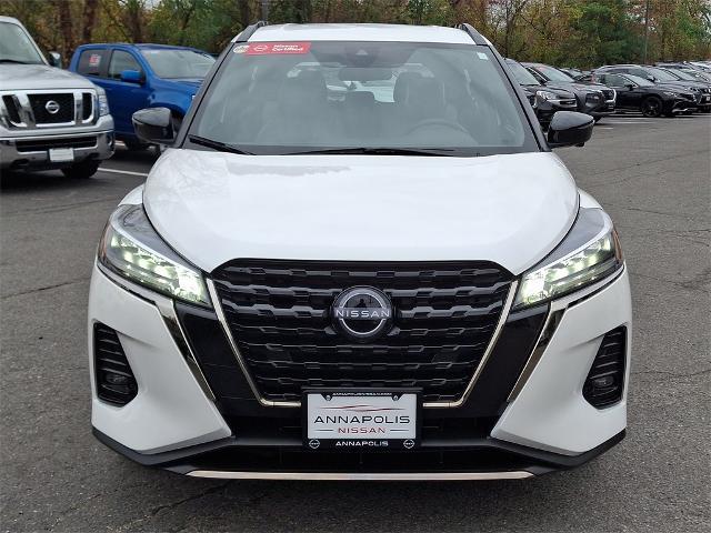 2023 nissan kicks sr