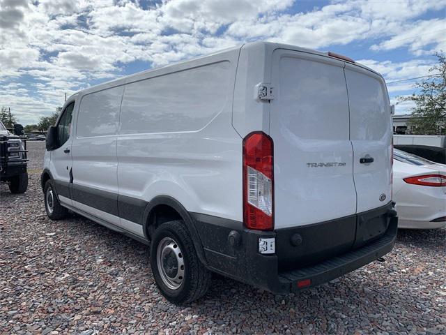 2020 ford transit-250 base