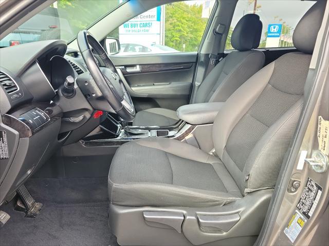 2014 kia sorento lx