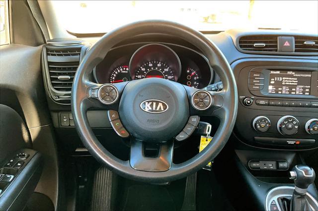 2017 kia soul base