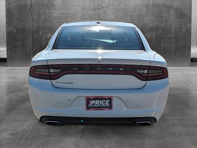 2022 dodge charger sxt