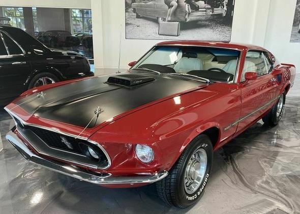 1969 ford mustang mach 1 428 cobra jet engine