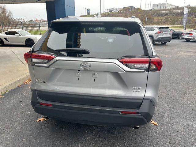 2023 toyota rav4 xle