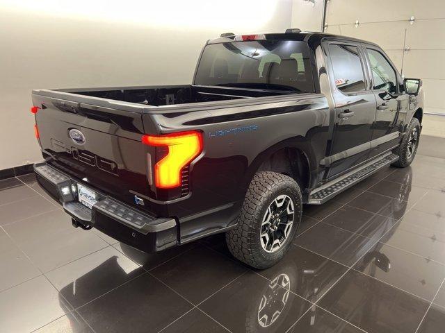 2023 ford f-150 lightning xlt