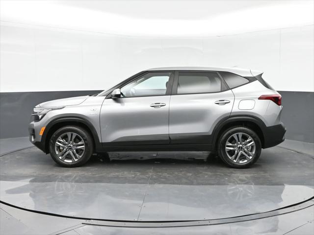 2023 kia seltos lx