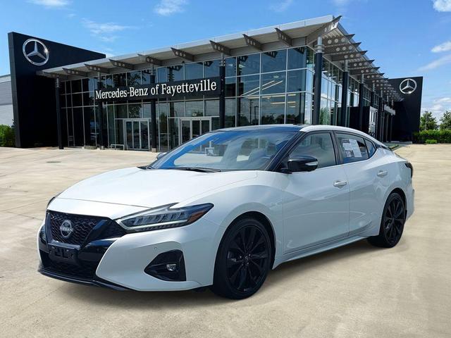 2023 nissan maxima sr