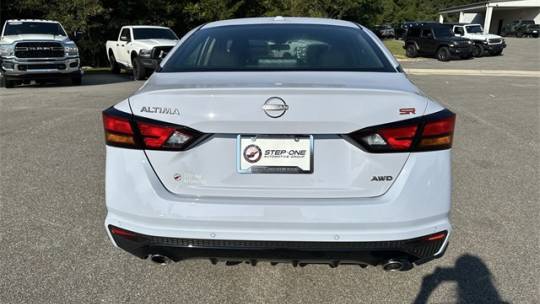 2025 Nissan Altima