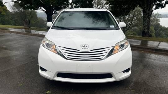 2016 toyota sienna