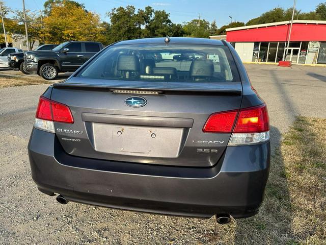 2014 subaru legacy limited