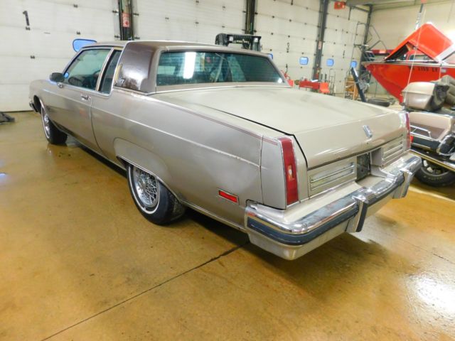 1983 oldsmobile ninety-eight t1274223