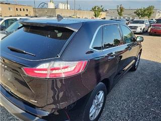 2022 Ford Edge sel